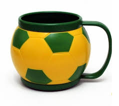 Brinde caneca formato bola de futebol 400 ml  Copa Mundo 2018